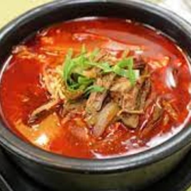 Yuk Gae Jang.